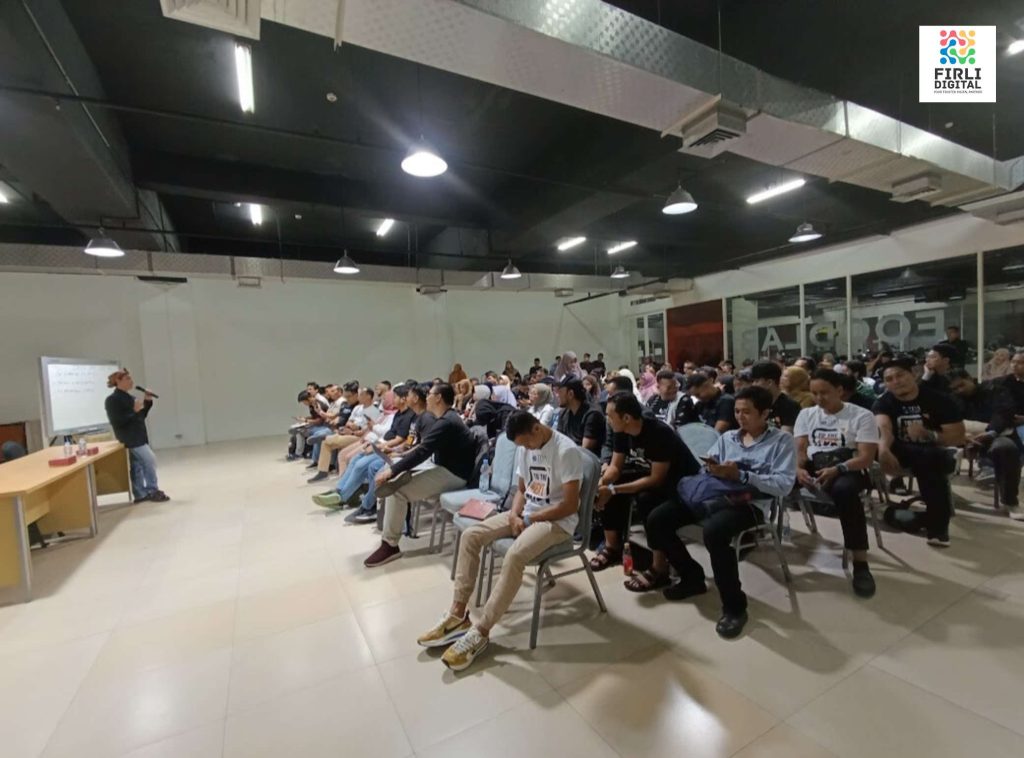 Pelatihan Digital Marketing bareng Firli Digital